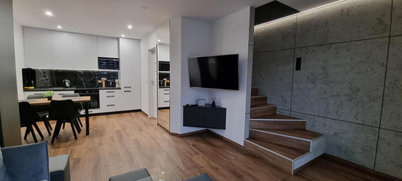 Luxury Apartments Bernardynska Domek 1 , 2 Kielce Esterno foto
