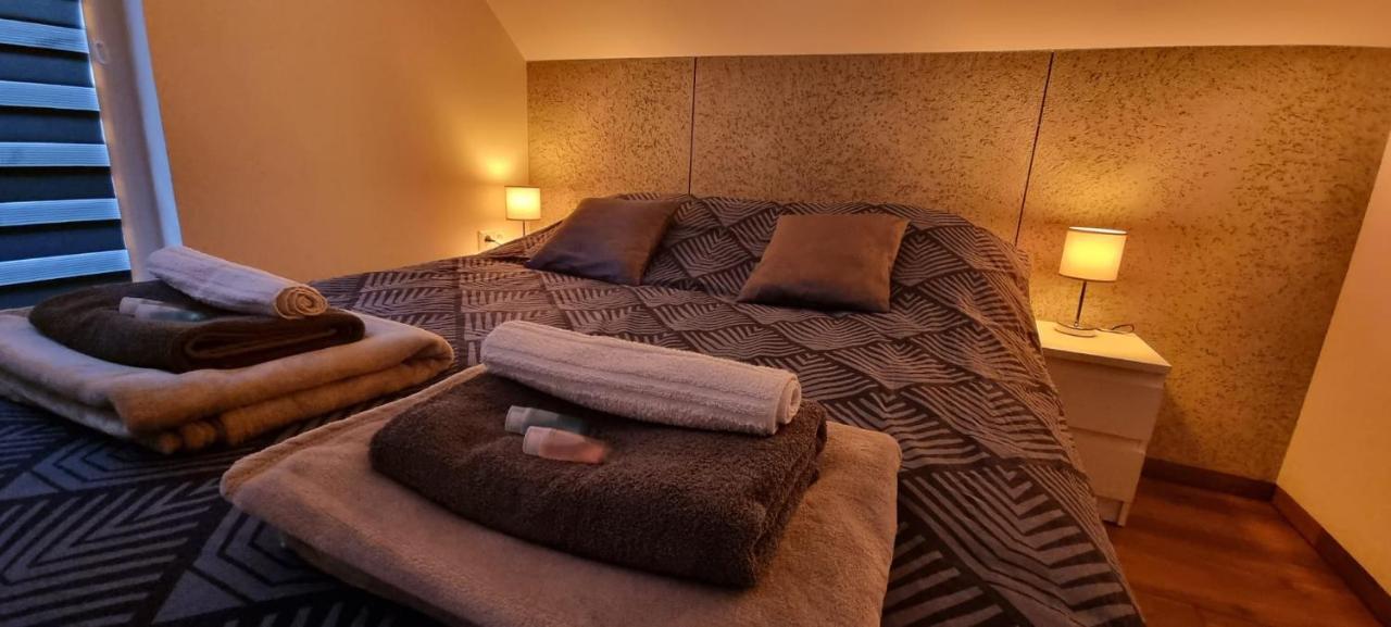 Luxury Apartments Bernardynska Domek 1 , 2 Kielce Esterno foto