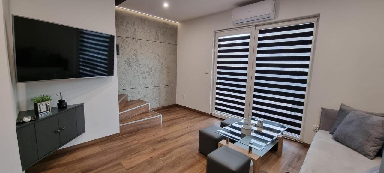 Luxury Apartments Bernardynska Domek 1 , 2 Kielce Esterno foto