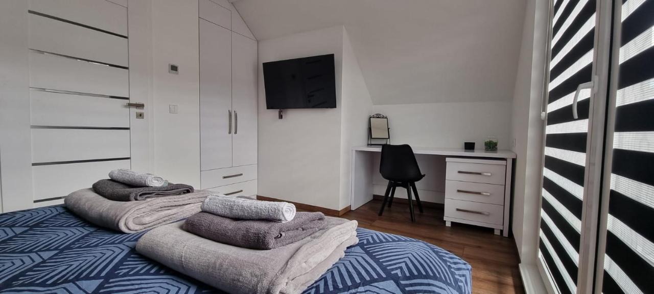 Luxury Apartments Bernardynska Domek 1 , 2 Kielce Esterno foto